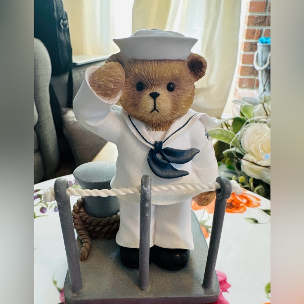 The Hamilton Collection All Bears on Deck Teddies In the Navy Figurine 5”